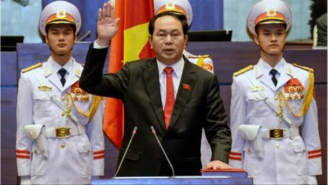 Từ Phụ nữ tuổi này dễ có